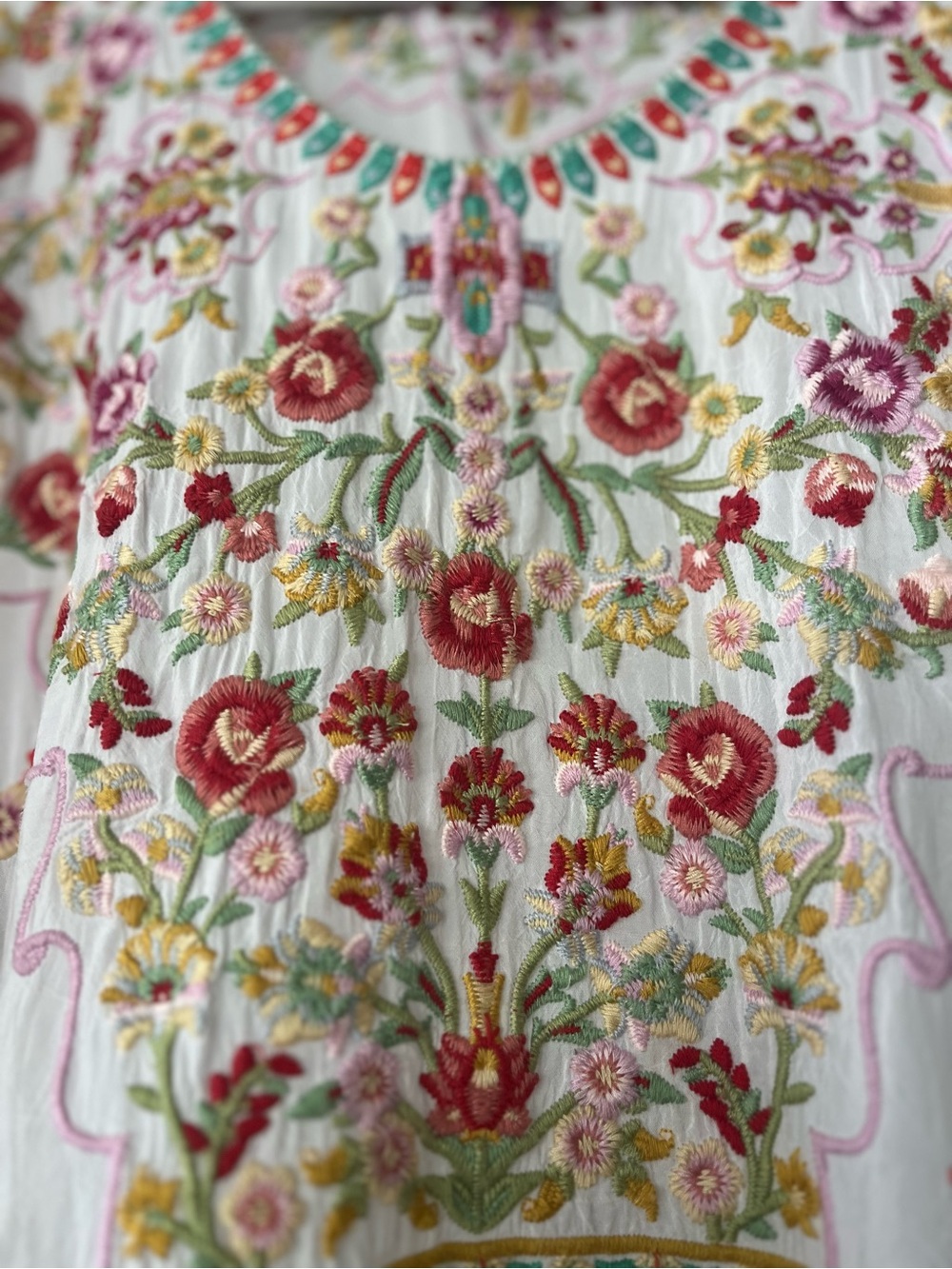 Johnny Was White sandra, Floral Multicolor Embroidered Tunic Sz L , shear white - Picture 3 of 11